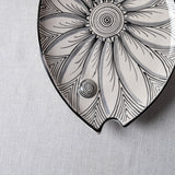 Fish Plate Long (L) Bloomin in Black