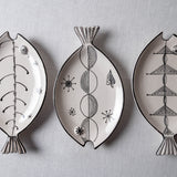 Fish Plate Long (M)  - Mrs. '50 stretching