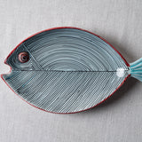 Fish Plate Long (M)  - Beautiful Understatement