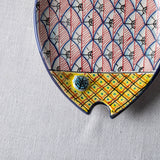 Fish Plate Long (M) Mrs. Sunny side up