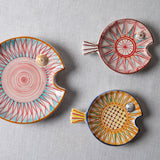 Fish Plate Round (M) Mrs. Red Flower in the Sea