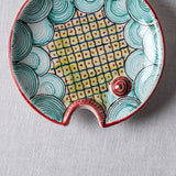 Fish Plate Round (M) Red Lips Swimming