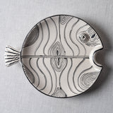 Fish Plate Round (L) Mrs. Hiding in the Waves