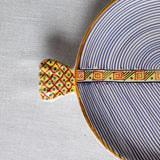 Fish Plate Round (L) Mr. Blue in Stripes