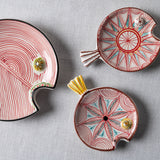 Fish Plate Round (S) Red Star